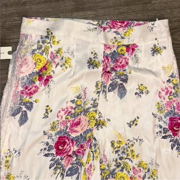 By Anthropologie Floral Lace Silky Flare Pants - Picture 8 of 11